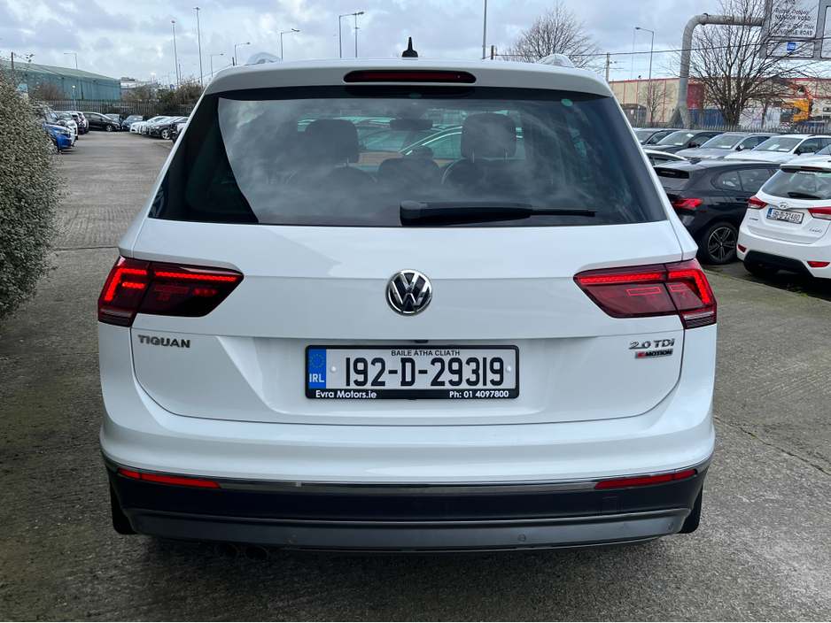 2019 Volkswagen Tiguan - image 7