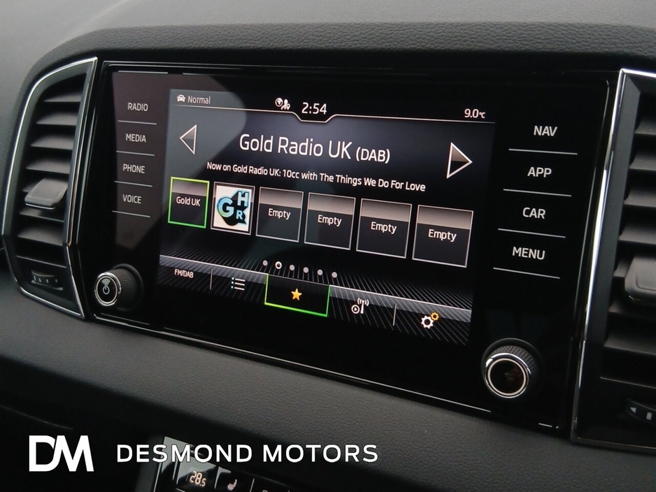 2023 Skoda Karoq - image 13