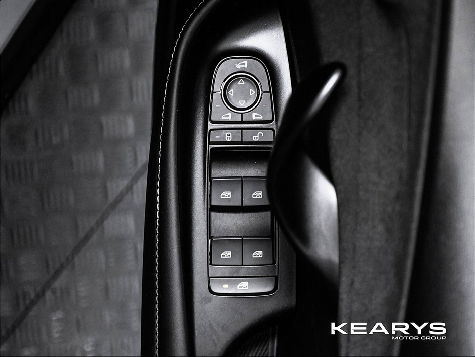 2025 BYD Dolphin - image 17