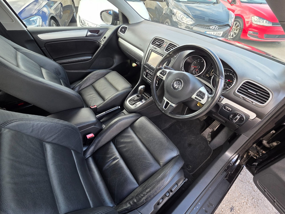 2012 Volkswagen Golf - image 9