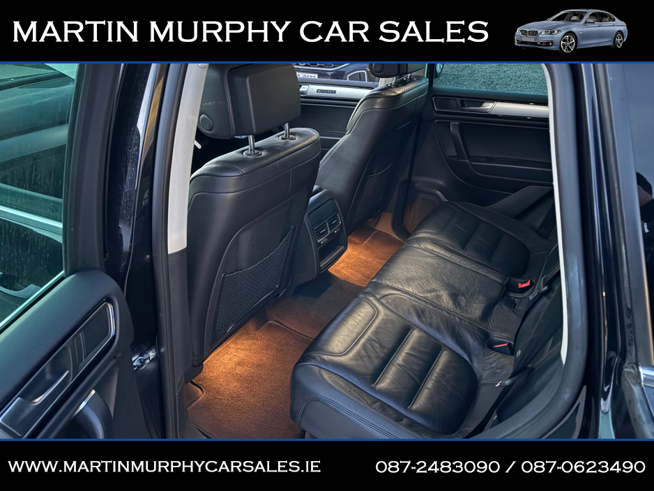 2015 Volkswagen Touareg - image 16