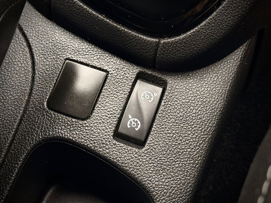 2018 Renault Clio Dynamique NAV 1.2 Petrol // IDEAL STARTER CAR // €10,250