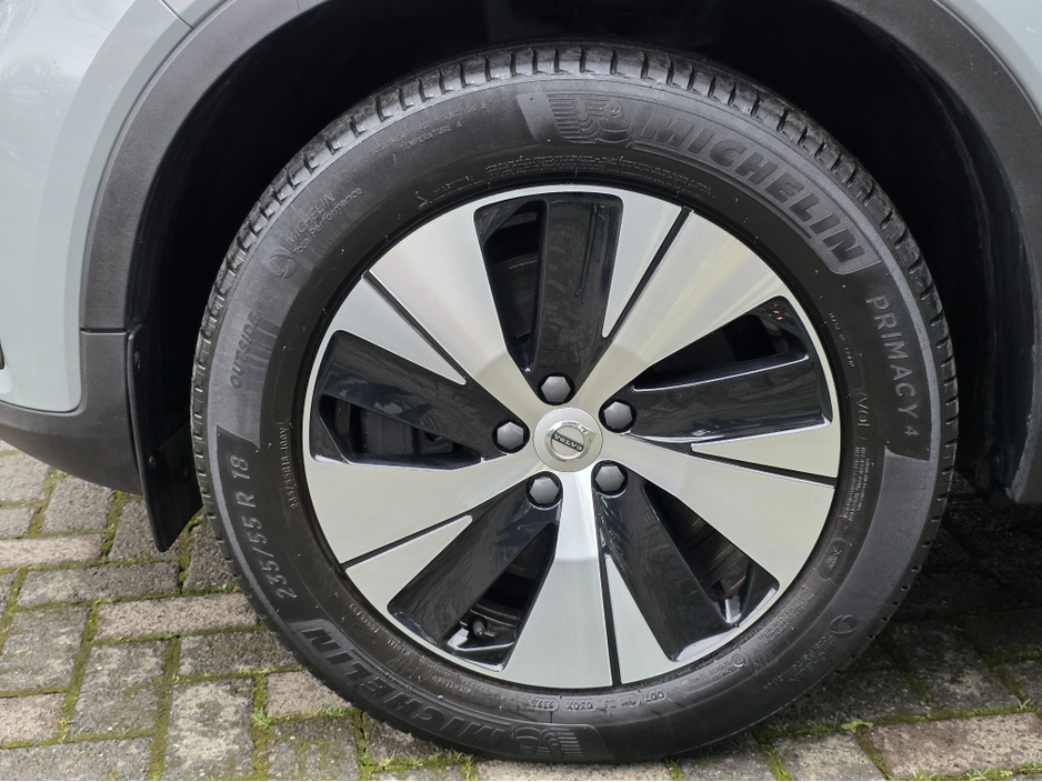 2023 Volvo XC40 RECHARGE T6 PLUS DARK AWD 350 BHP PHEV FINANCE ARRANGED. SIMI. AA APPROVED €35,950