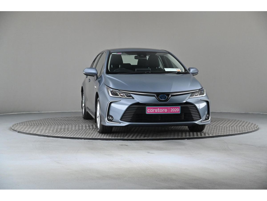 2020 Toyota Corolla - image 2