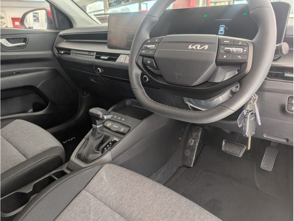 2026 Kia Stonic - image 5