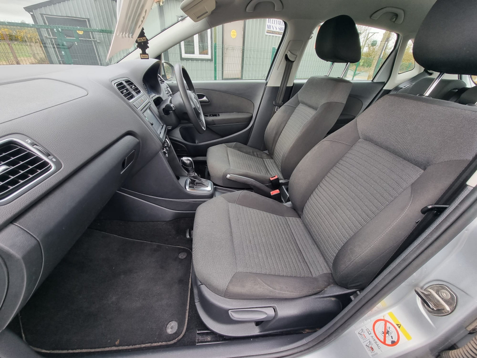 2011 Volkswagen Polo - image 17