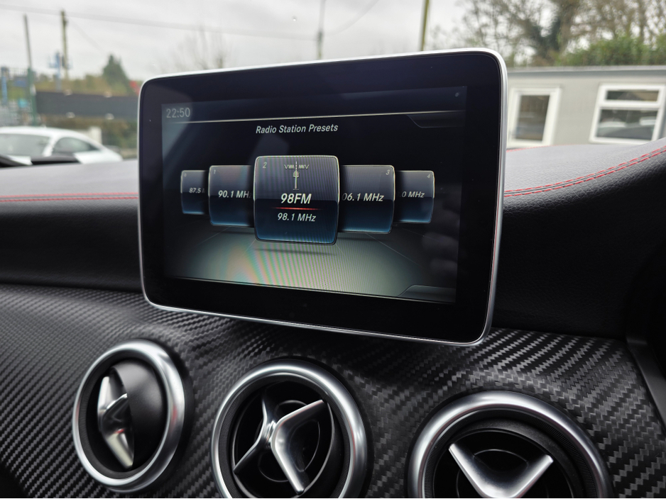 2016 Mercedes-Benz A Class - image 18