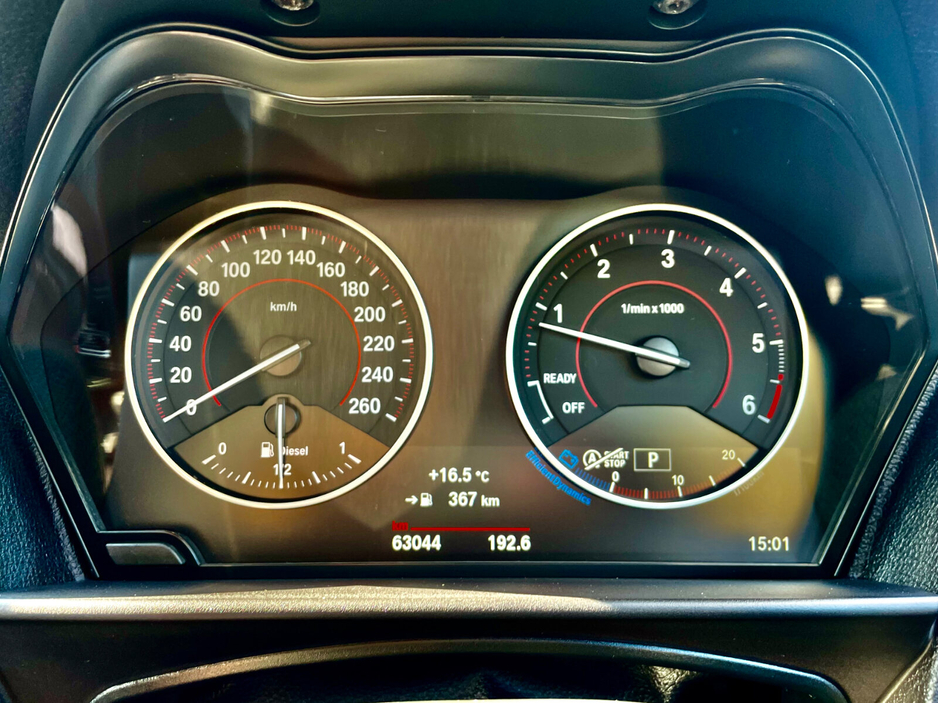 2016 BMW 1 Series - image 28