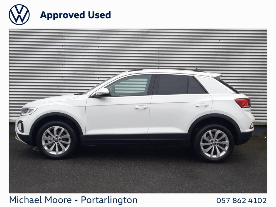 2026 Volkswagen T-Roc - image 4