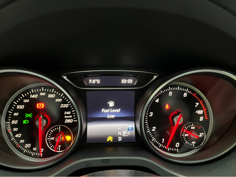 2018 Mercedes-Benz CLA Class €21950 2018 MERCEDES-BENZ CLA180 AMG STYLE 1.6 AUTOMATIC / CRUISE CONTROL / REVERSE CAMERA / ELECTRIC MEMORY & HEATED SEATS / PADDLE SHIFTERS / PANORAMIC SUNROOF €21,950