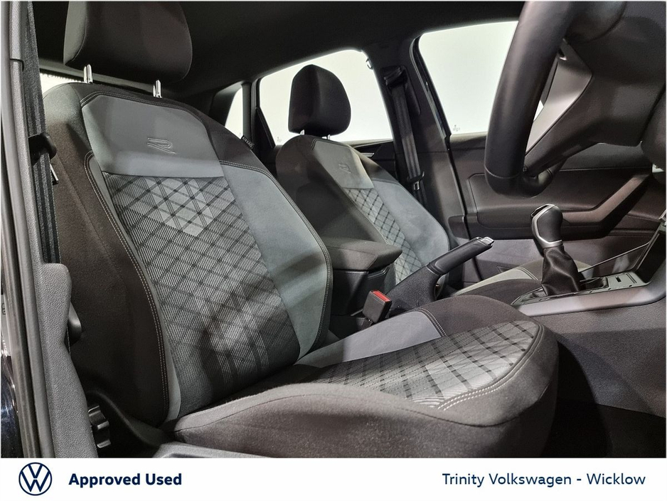 2024 Volkswagen Polo - image 25