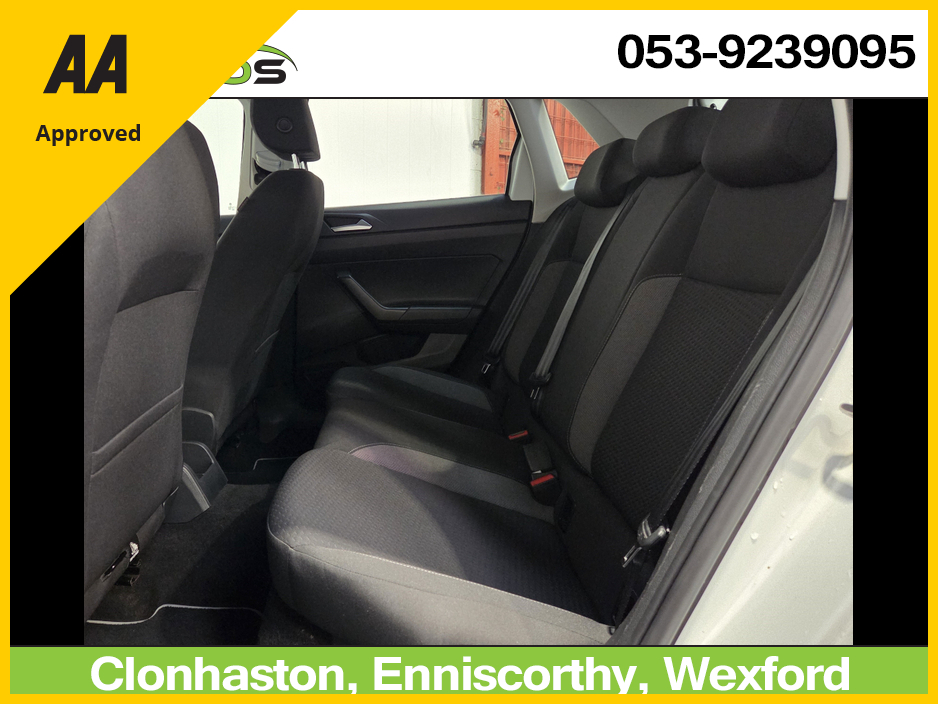 2022 Volkswagen Polo - image 6