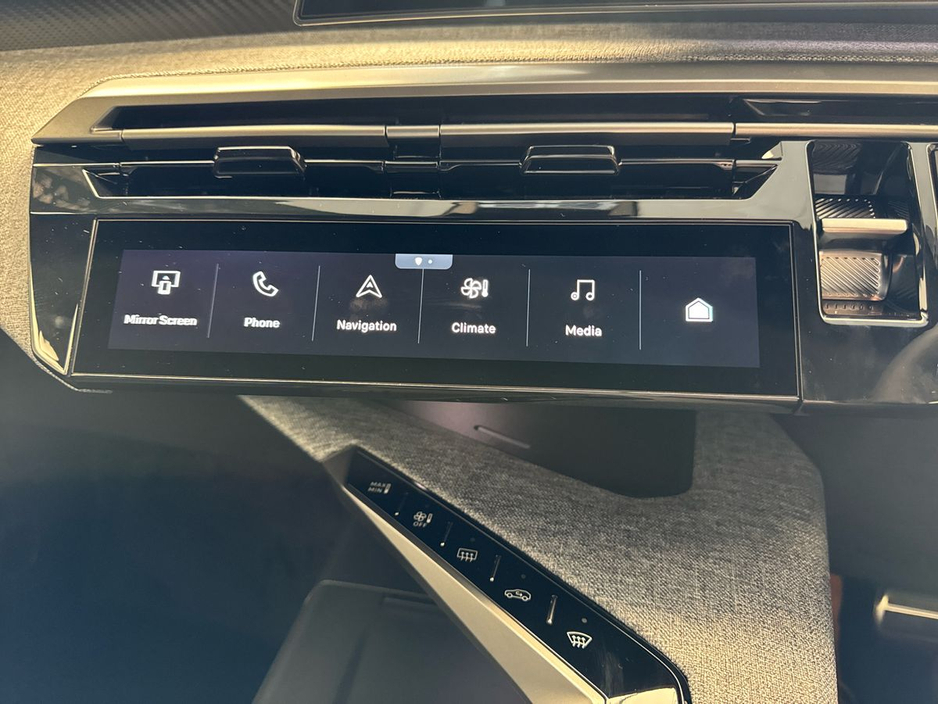 2026 Peugeot 5008 - image 17