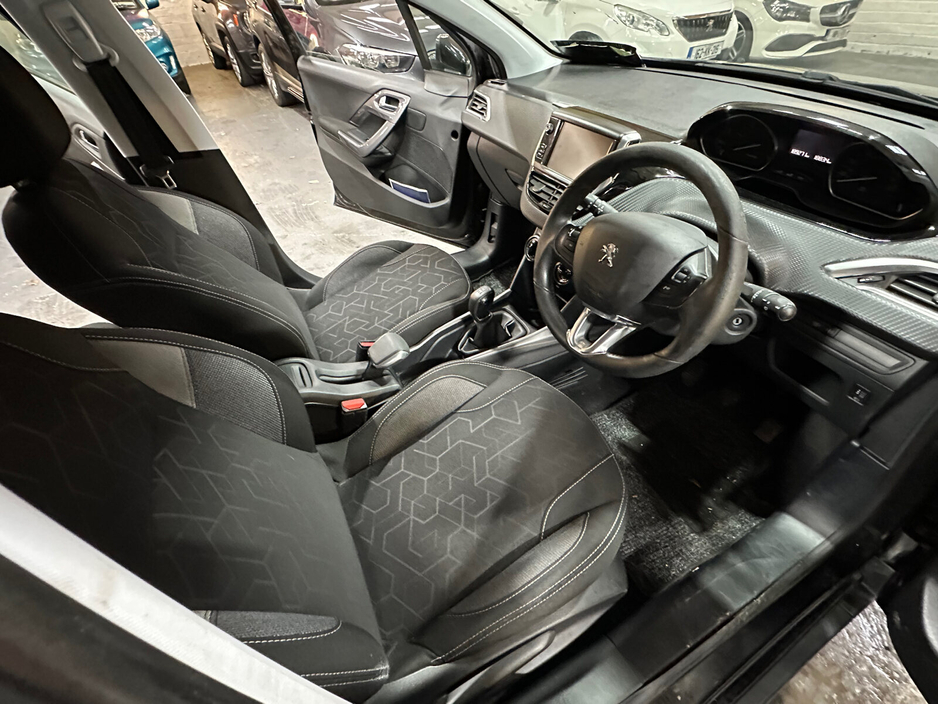 2018 Peugeot 2008 1.6 BlueHDi 75bhp Active €10,888