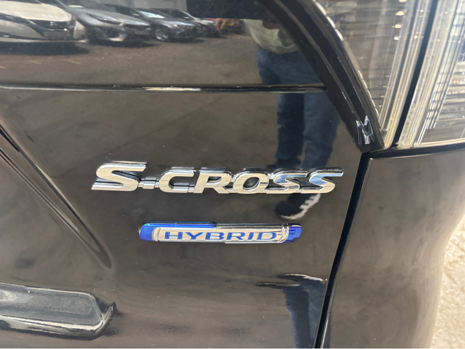2023 Suzuki SX4 S-Cross - image 13