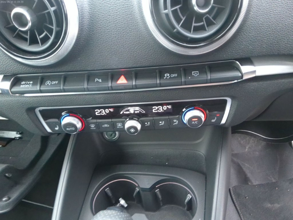 2017 Audi A3  €21,950