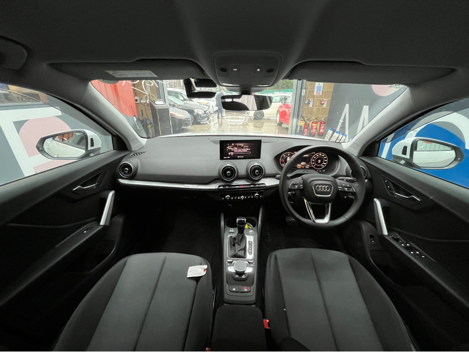 2024 Audi Q2 €36950 2024 AUDI Q2 35TDI ADVANCED 2.0 AUTOMATIC / CRUISE CONTROL / REVERSE CAMERA / HEATED SEATS / APPLE CARPLAY €36,950