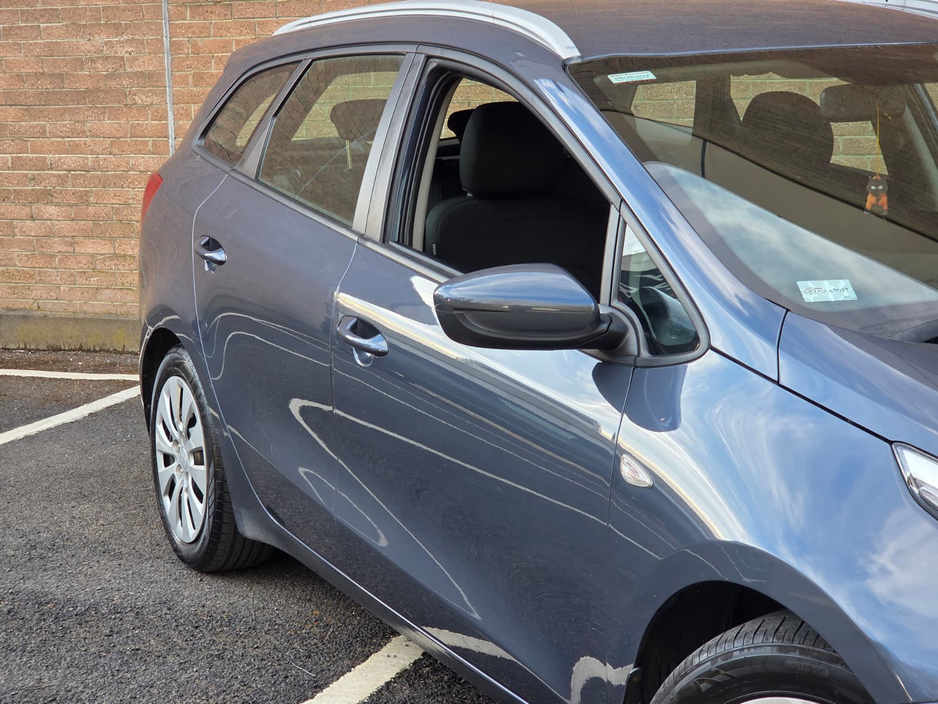 2014 Kia Ceed - image 9