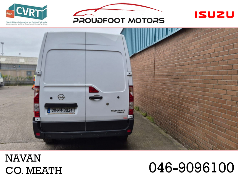 2021 Opel Movano - image 9