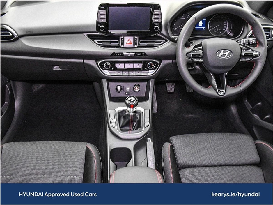 2023 Hyundai i30 - image 4