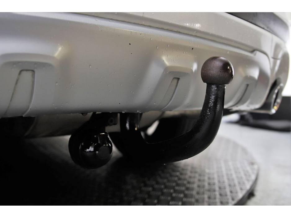 2020 BMW X3 - image 30