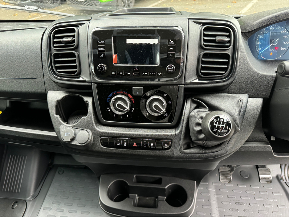 2026 Opel Movano Komfort | 2.2 | L3H2 | 140hp €33,736