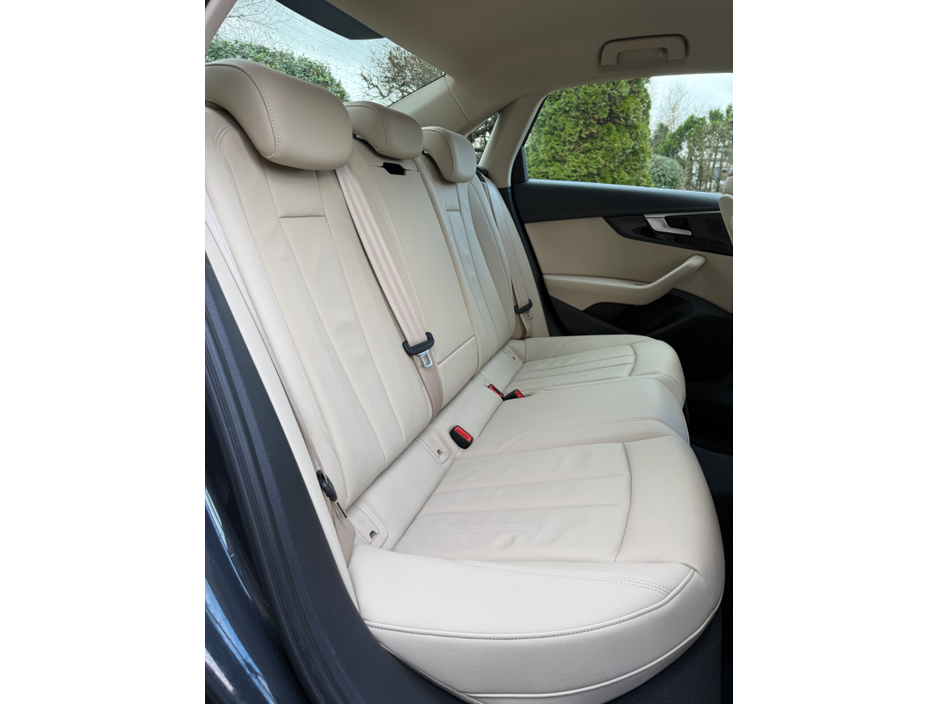 2021 Audi A4 30 TDI 136HP S Tronic SE €28,900