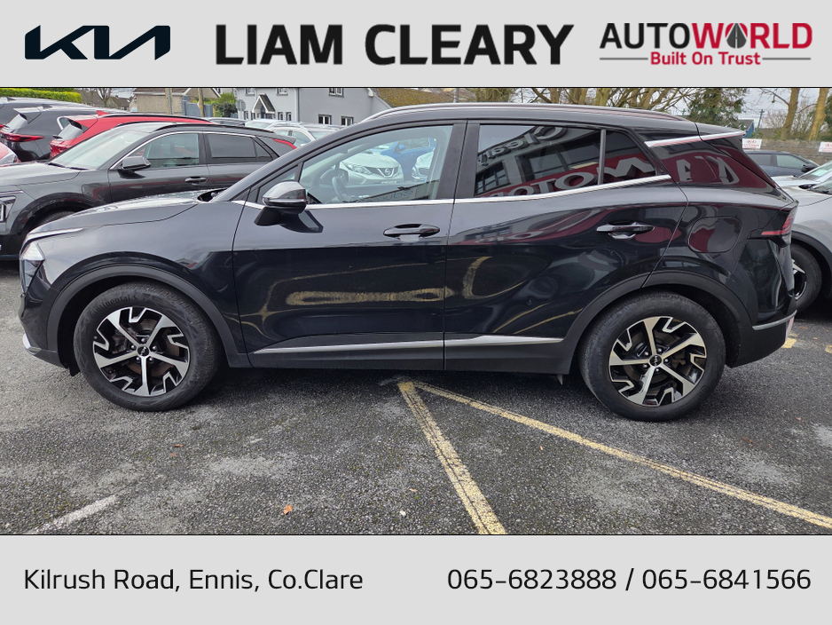 2023 Kia Sportage - image 6
