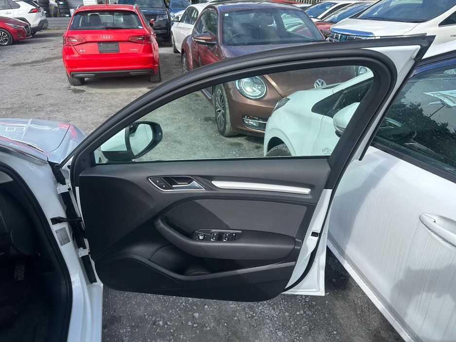 2015 Audi A3 - image 10