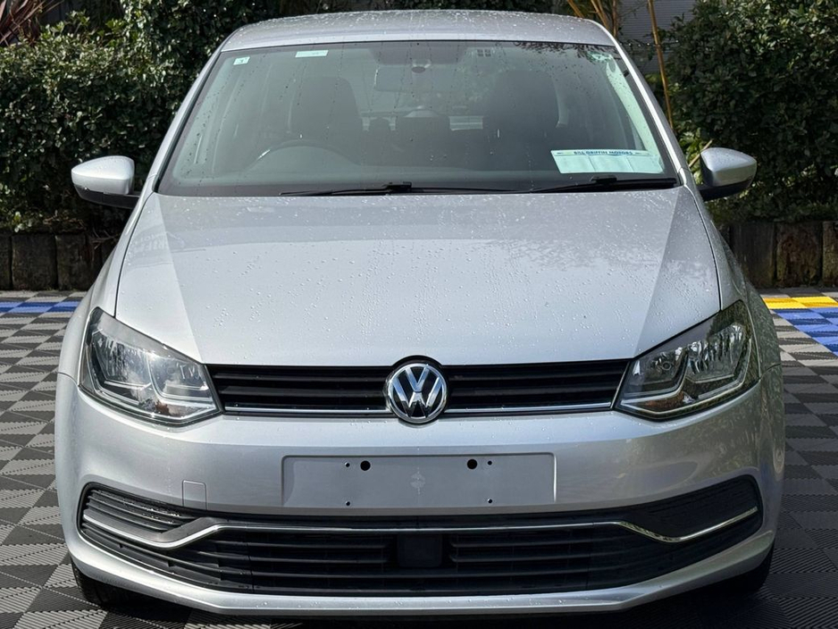 2015 Volkswagen Polo - image 14