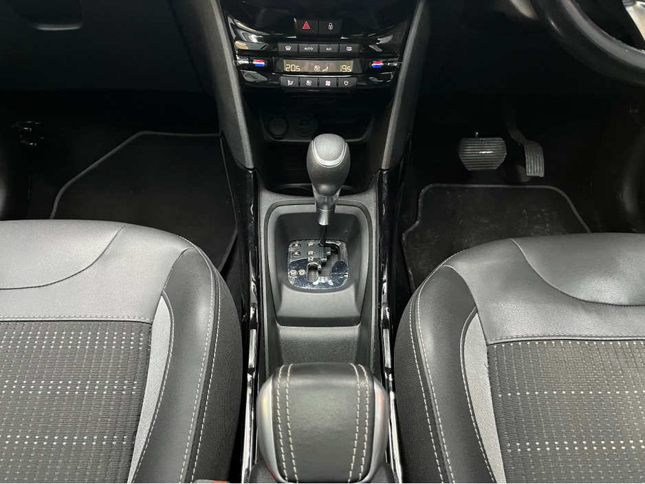 2019 Peugeot 2008 €15950! 2019 PEUGEOT 2008 ALLURE 1.2 AUTOMATIC / REVERSE CAMERA / HEATED SEATS / PANORAMIC SUNROOF €15,950