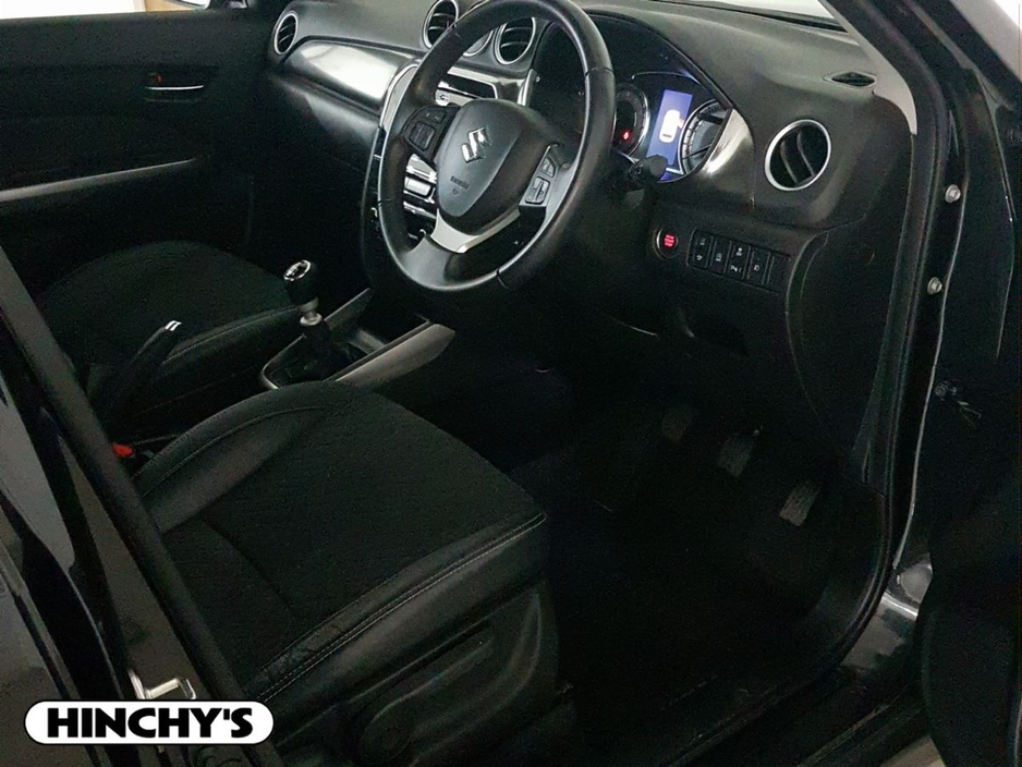 2023 Suzuki Vitara 1.4 Hybrid SZ5 MT €25,400