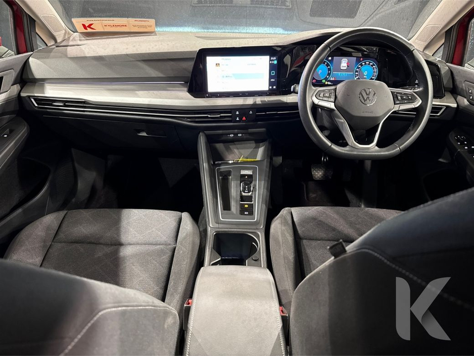 2023 Volkswagen Golf - image 19