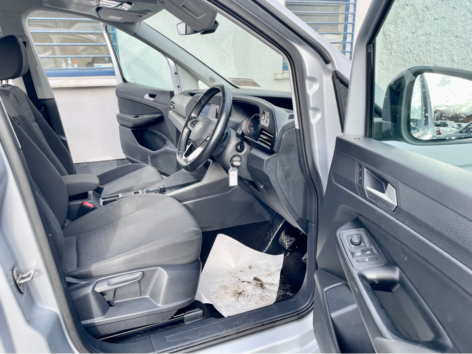 2023 Volkswagen Caddy Maxi Life LIFE 2.0TDI 122BHP A7F 5DR DSG AUTO 7 SEAT €36,950