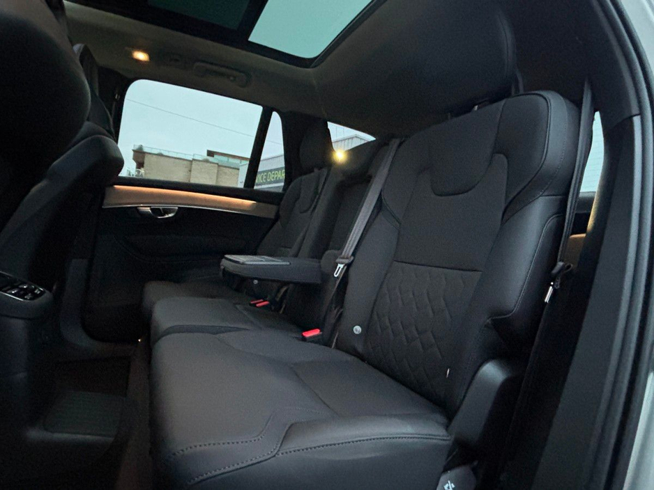 2025 Volvo XC90 T8 PLUS OPEN PAN ROOF €79,995