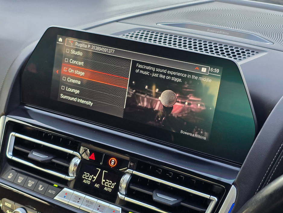 2021 BMW 8 Series - image 27