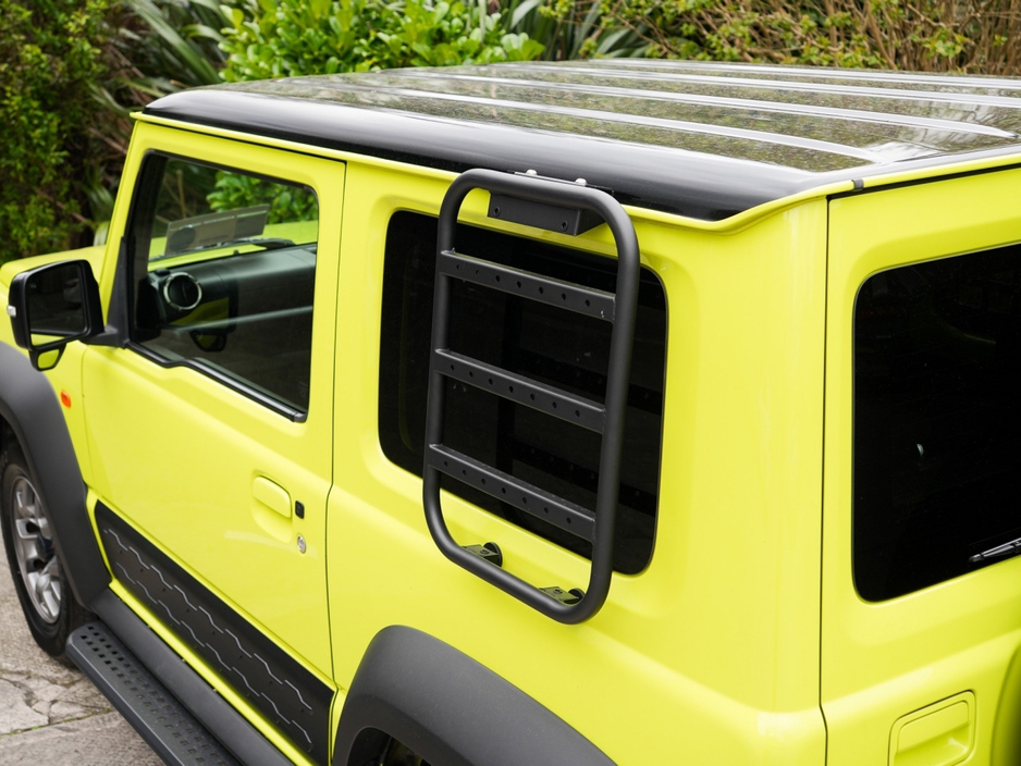 2019 Suzuki Jimny - image 28
