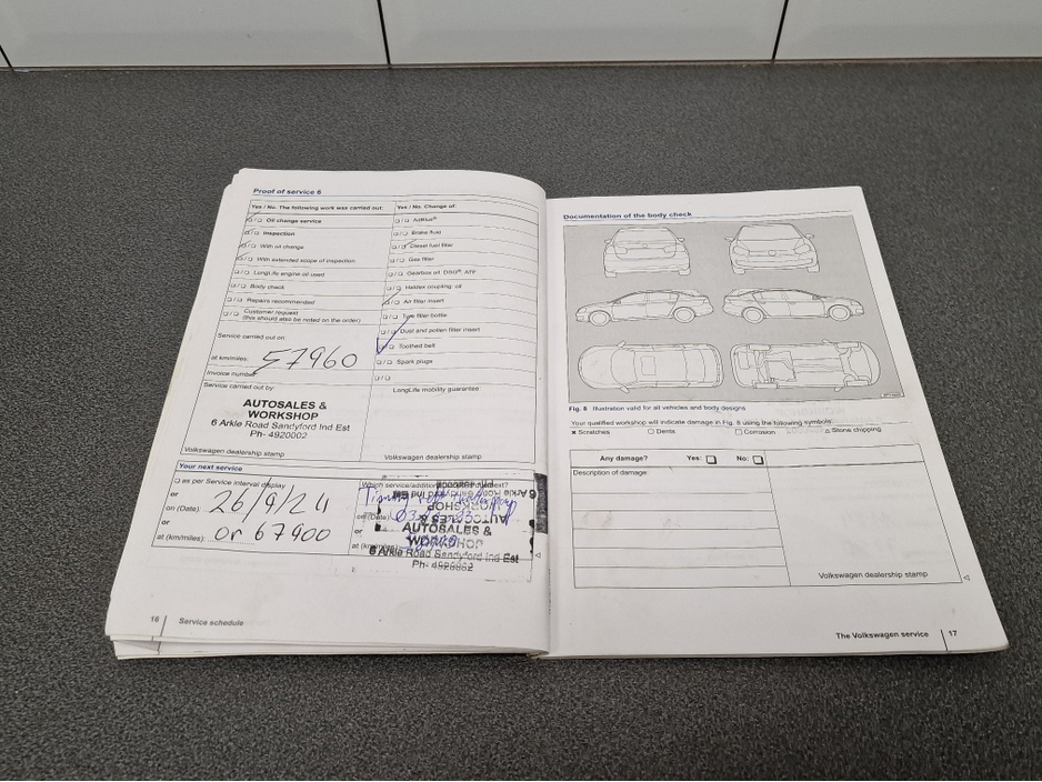 2013 Volkswagen Golf - image 31