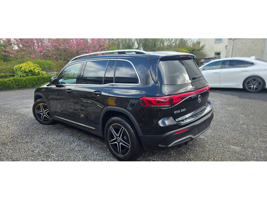 2023 Mercedes-Benz EQB - image 7