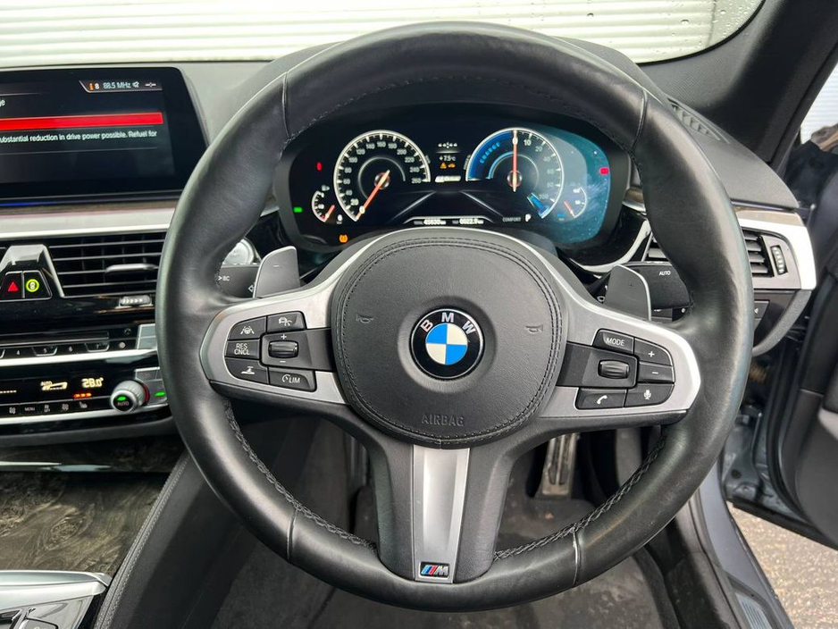 2020 BMW 5 Series 530e M-SPORT COMPETITION 2.0 HYBRID // FULL SERVICE HISTORY // 4 HEATED SEATS // NEW 20" M5 COMPETITION ALLOYS €33,900