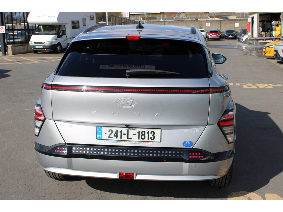 2024 Hyundai Kona - image 4