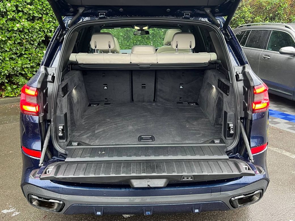 2022 BMW X5 M-SPORT PRO XDRIVE30d * HUGE SPEC * // OPENING PAN ROOF // SERVICE HISTORY // COMFORT PACKAGE €69,900