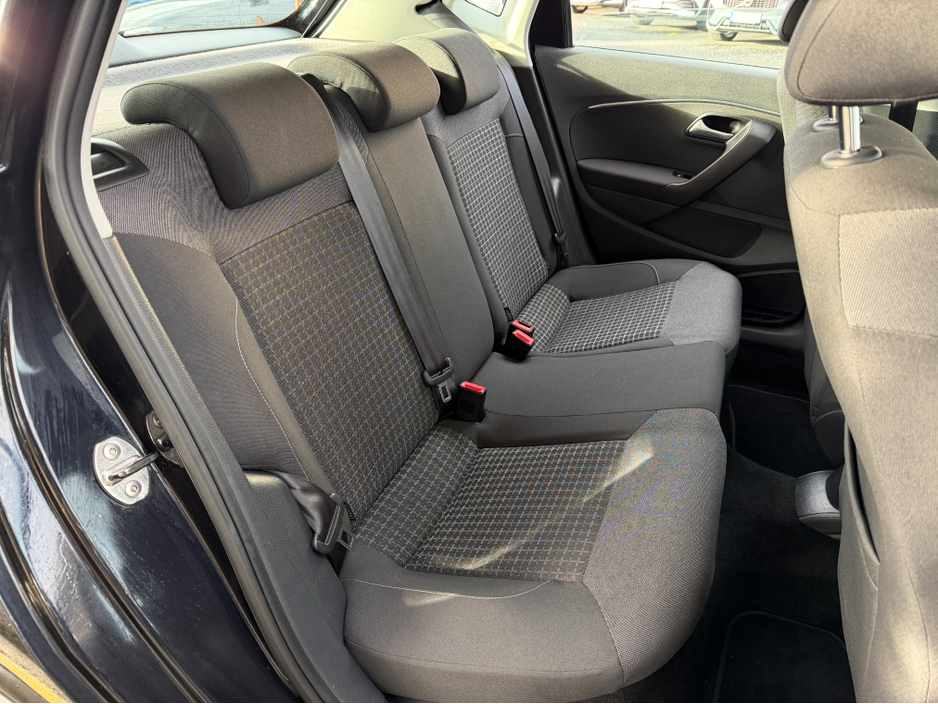 2014 Volkswagen Polo WARRANTY INCLUDED..FINANCE PROVIDED..FRONT ASSSIT €10,700