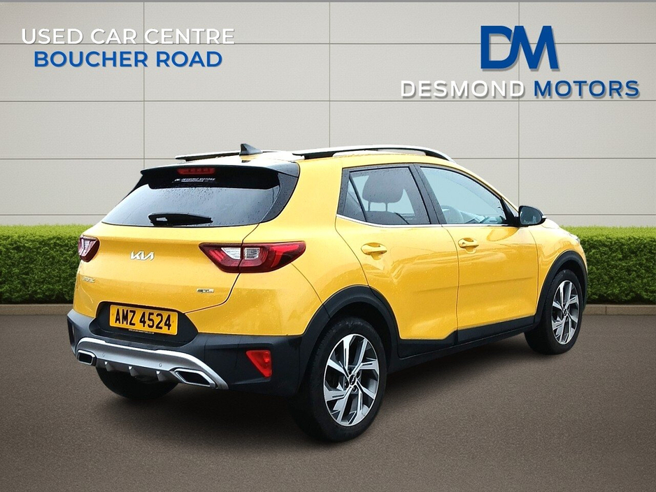 2023 Kia Stonic - image 7