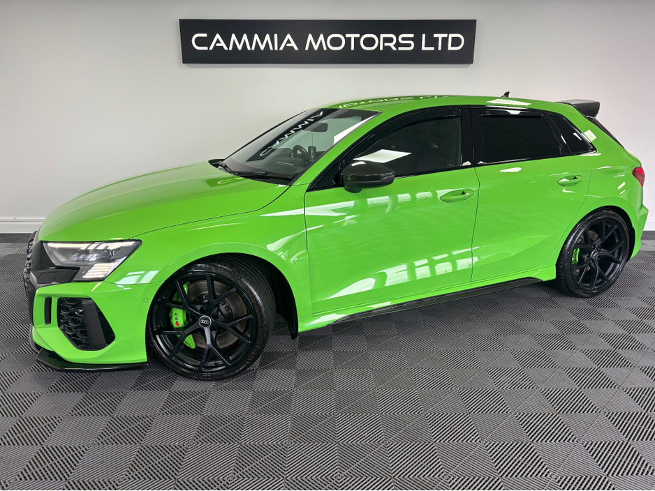 2022 Audi RS3 *AUDI RS3* *KYALAMI GREEN* *MAXTON DESIGN KIT**KEYLESS ENTRY* *RS SUPERSPORT SEATS* *HEATED SEATS* *FULLY LOADED WITH SPEC* *CARBON BLACK QUATTRO 400BHP* *FINANCE AVAILABLE* *TRADE INS WELCOME €72,950