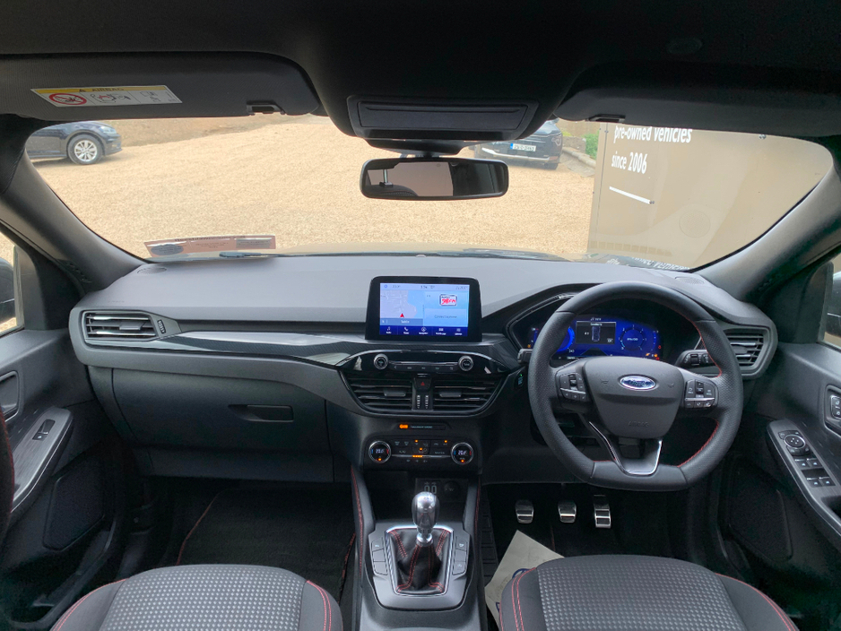 2021 Ford Kuga - image 14