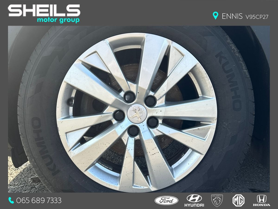 2021 Peugeot 5008 - image 8