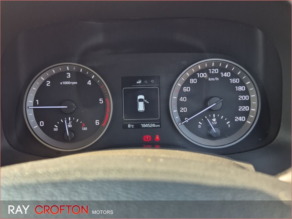 2016 Hyundai Tucson - image 11