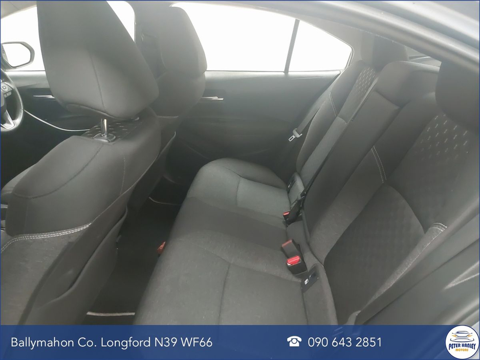 2024 Toyota Corolla 1.8 Hybrid Luna Saloon €29,900