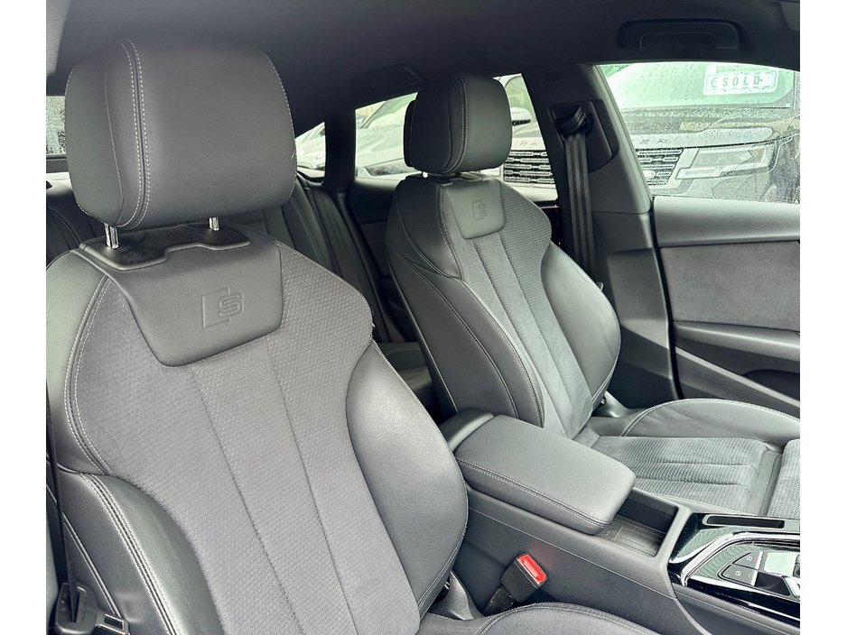 2024 Audi A5 - image 9